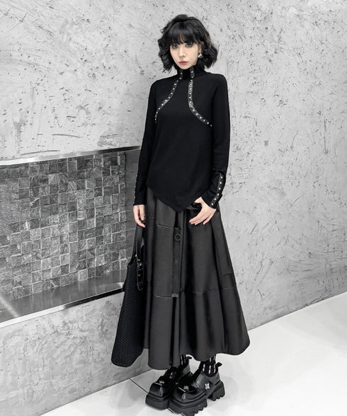 Rivet Slim Top